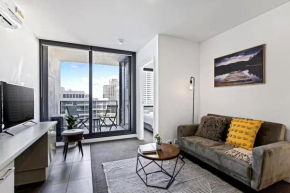 Modern One-bedroom Apt in the Heart of Melbourne